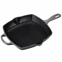Le Creuset 10.25'' Signature Square Skillet Grill - Oyster