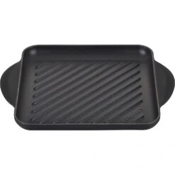 Le Creuset Enamaled Cast Iron Square Grill, 9.5", Licorice