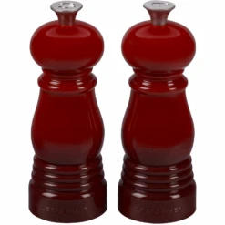 Le Creuset Petite 5'' X 2'' Salt And Pepper Mill Set - Cerise