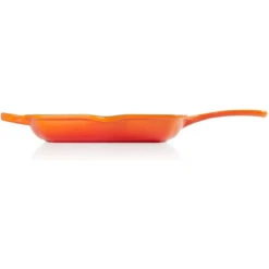 Le Creuset 10.25'' Signature Square Skillet Grill - Flame -COOKWARE Store 4 d1c7e9ad b65e 4acd b3f9 310f29427cfd