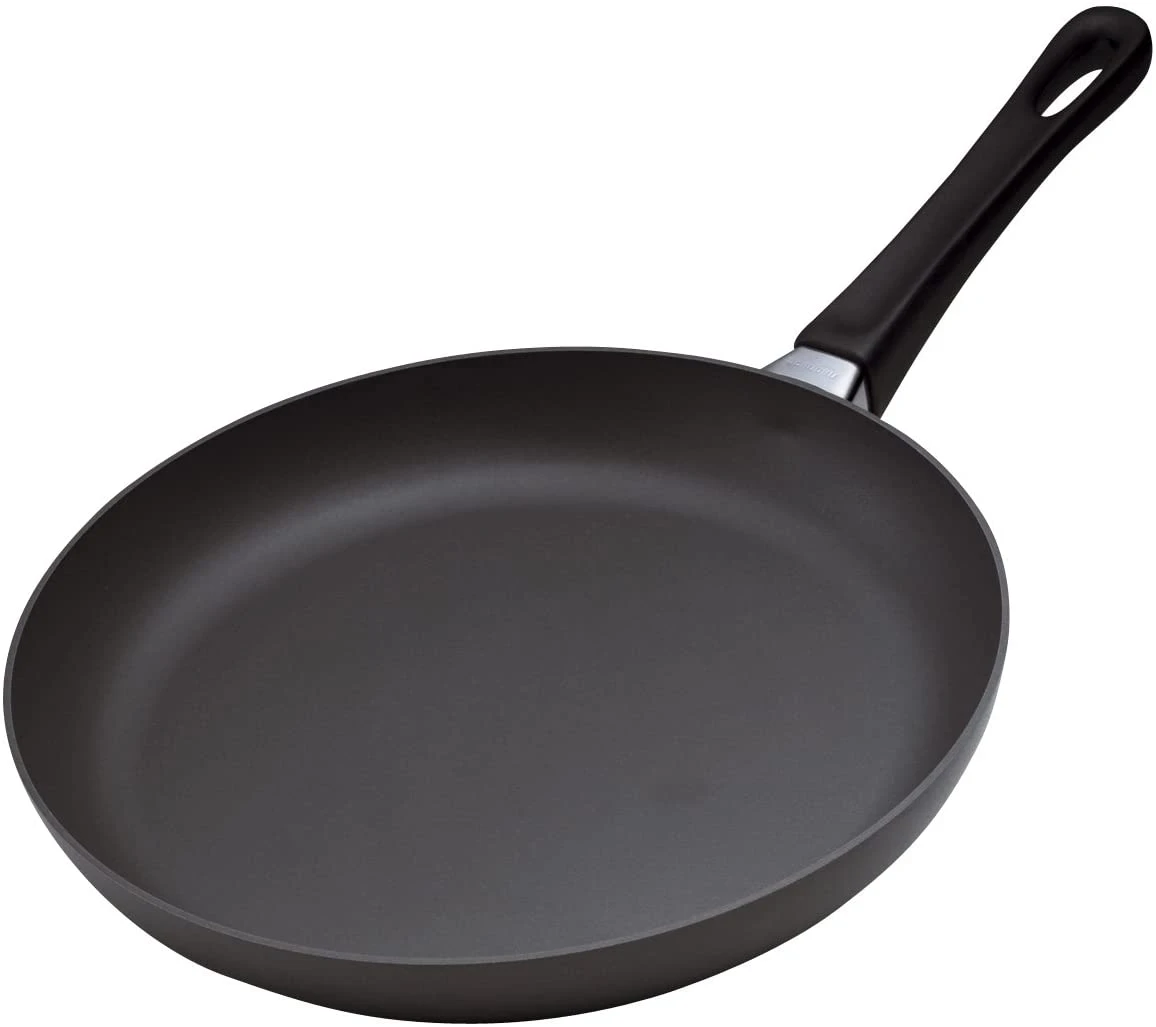 Scanpan Classic 12.5" Fry Pan In Sleeve 1 Scanpan Classic 12.5" Fry Pan In Sleeve