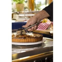 Rosle Stainless Steel Round-Handle Pizza Cutter -COOKWARE Store 61lq5K p8xL. AC SL1500