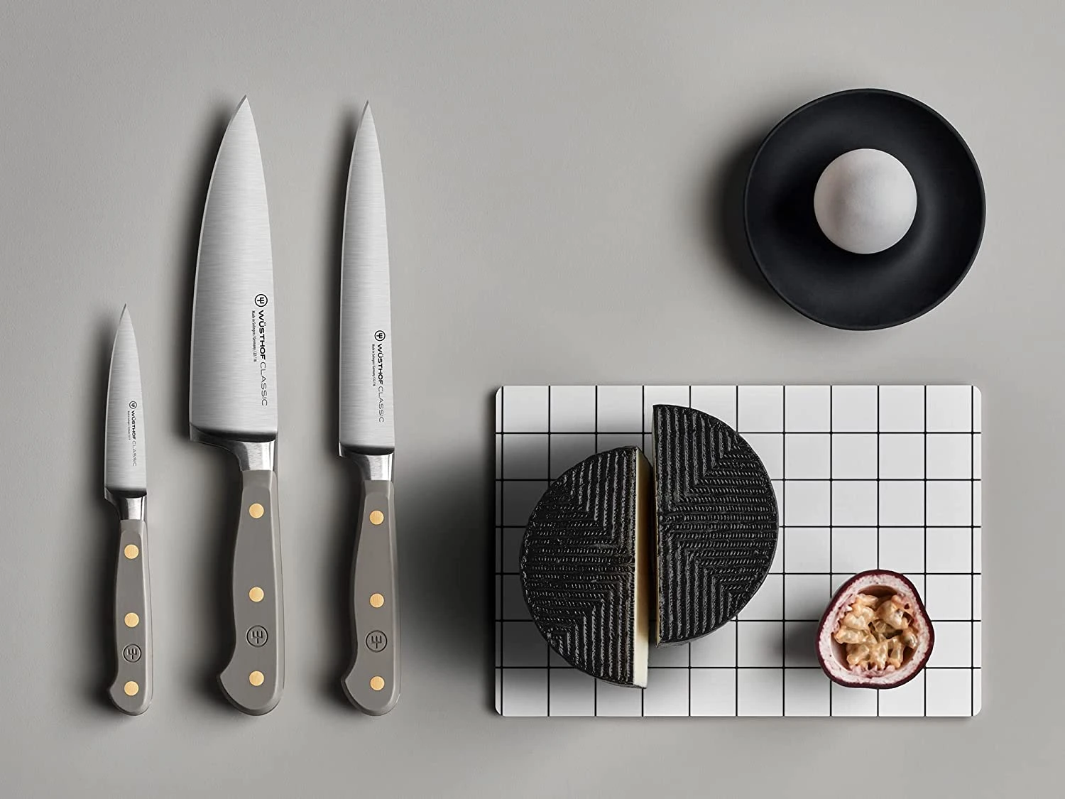 Wusthof Classic 6" Utility Knife - Velvet Oyster 5 Wusthof Classic 6" Utility Knife - Velvet Oyster - Image 5