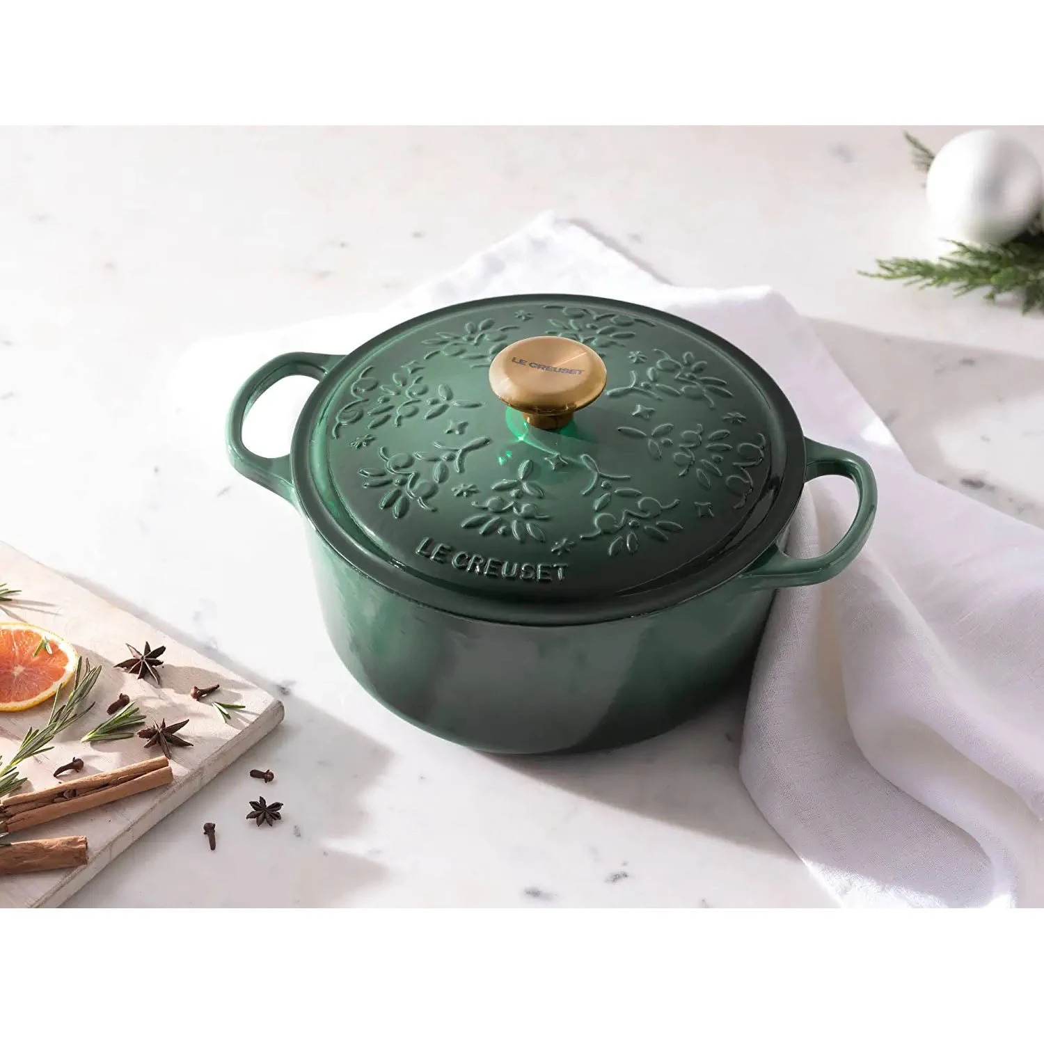 Le Creuset 4.5 Qt. Noel Collection: Signature Dutch Oven - Embossed Tree W/ SS Gold Knob - Artichaut 4 Le Creuset 4.5 Qt. Noel Collection: Signature Dutch Oven - Embossed Tree W/ SS Gold Knob - Artichaut - Image 4