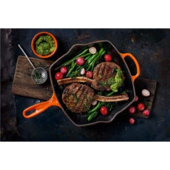 Le Creuset 10.25'' Signature Square Skillet Grill - Flame -COOKWARE Store 7 a0edcef4 b5af 4322 a4cc 1c94e6901275