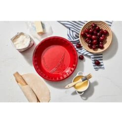 Le Creuset Pie Dish - Cerise W/ Eiffel Tower 7 Le Creuset Pie Dish - Cerise W/ Eiffel Tower -COOKWARE Store 81JTXcb xqL. AC SL1500