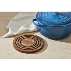 Le Creuset 8" Magnetic Wooden Trivet - Acacia Wood With Black Silicone Rings -COOKWARE Store 81dWmBvTblL. AC SL1500