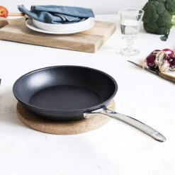 Cristel Castel Pro Ultralu 9.5" Crepe Pan -COOKWARE Store 916Jtp36jnL. AC SL1500 e2c3e6fd bce8 43a4 a9e4 875238b35202