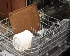 Epicurean All-In- One Cutting Board With Non-Slip Feet And Juice Groove, 14.5-Inch X 11.25-Inch, Nutmeg/Brown 11 Epicurean All-In- One Cutting Board With Non-Slip Feet And Juice Groove, 14.5-Inch X 11.25-Inch, Nutmeg/Brown -COOKWARE Store 91MA Wq4MsS. AC SL1500