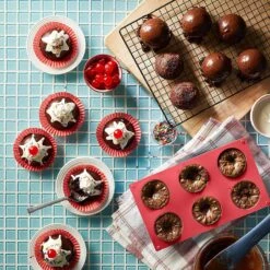 Chef'n Sweet Spot Hot Chocolate Bomb Mold, 2-pack, Red 11 Chef'n Sweet Spot Hot Chocolate Bomb Mold, 2-pack, Red -COOKWARE Store A1TwhIZUw7L. AC SL1500