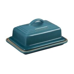 Le Creuset 6.75" X 5" X 3.5" European Butter Dish - Caribbean