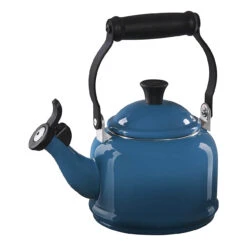 Le Creuset Demi Kettle & 2 Mug Set - Deep Teal -COOKWARE Store zzzz 267a4750 0735 47f7 9d29 628e59fde9a3